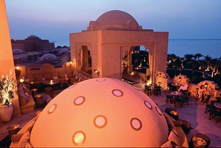 OOR_arabiancourt_roofbar.jpg