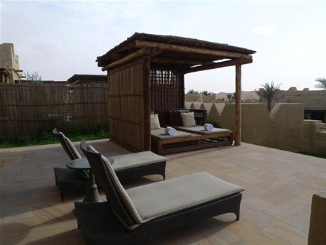 villa_terrace1.jpg